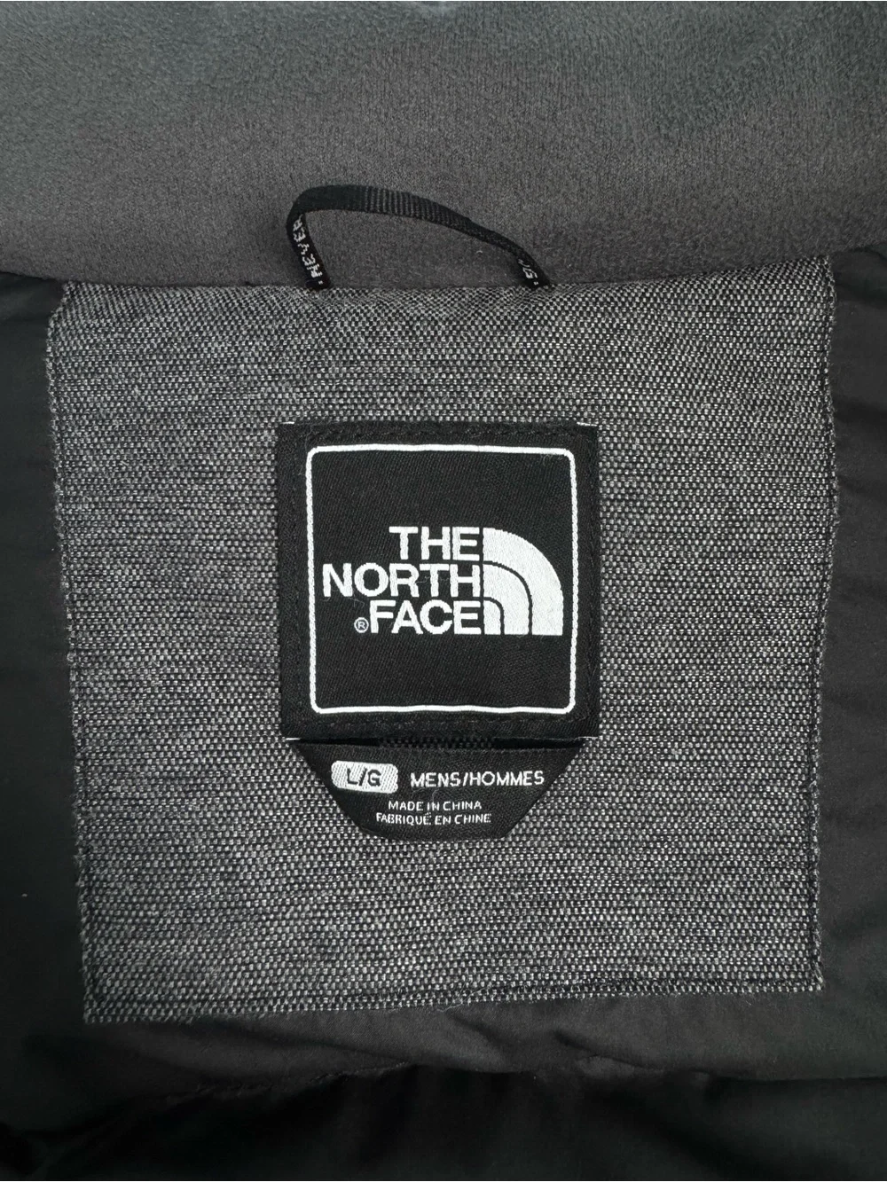 The North Face Men’s McCurdo Parka in Gray – Size Large